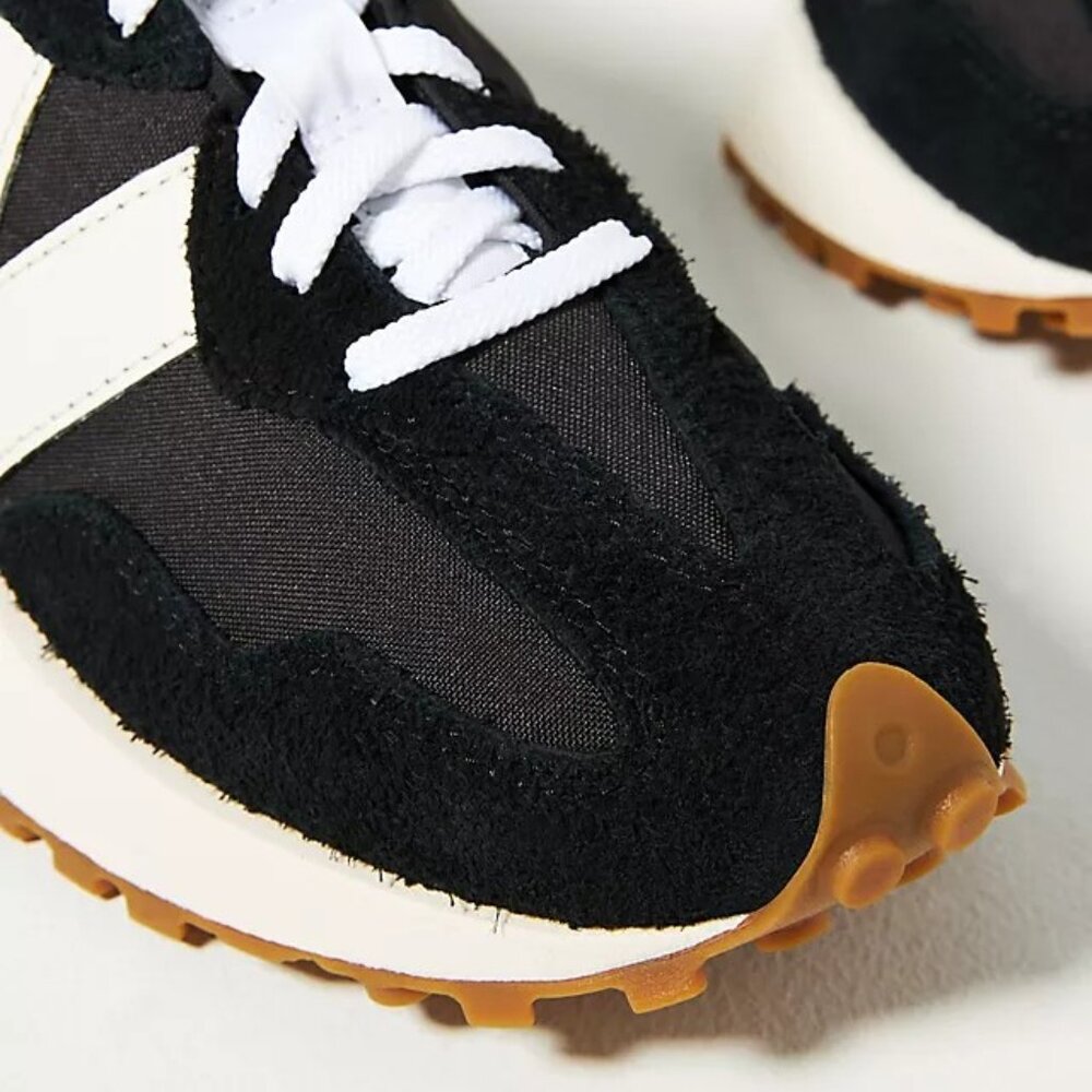 New Balance Women's Black and Cream Retro-Style Sneakers - Picture 9 of 16